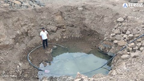 Uday Dere farm at veet water found distance of five feet