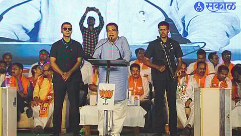 Union Minister Nitin Gadkari speaking at a rally held on Friday to campaign for BJP candidate Smita Wagh.