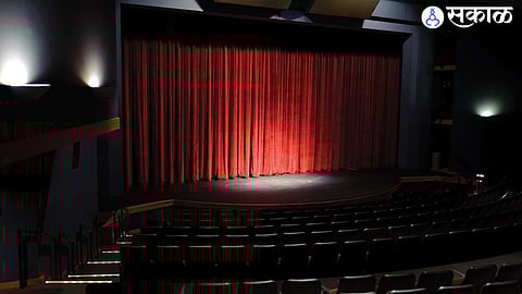 drama theater