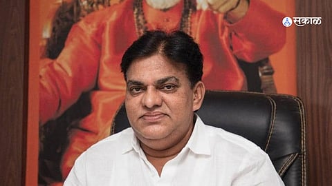 Kalyan: नालेसफाई नीट झाली नाही तर केडीएमसी अधिकारी कंत्राटदारांची गय नाही