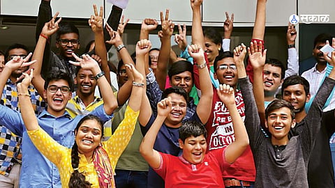 High Merit: 1,196 Students Secure Distinction as Taluka Maintains Academic Standards