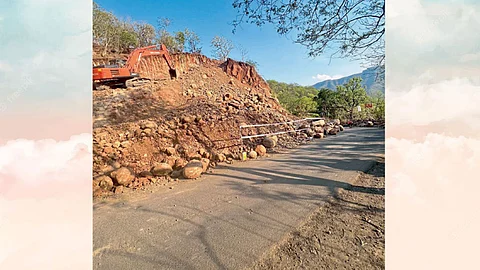 Sinhgad Ghat Road