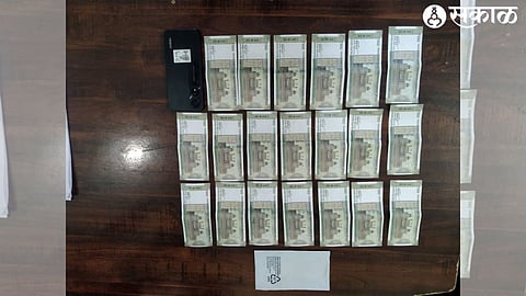 Fake Rs 500 notes seized from women arrested from Muktidham area.