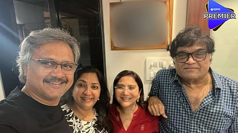 अशोक मामांच्या घरावर लावलेल्या नेमप्लेटनं वेधलं लक्ष; फोटो शेअर करत सुनील बर्वे म्हणाले, "एकदा खात्रीच करून घेतली..."