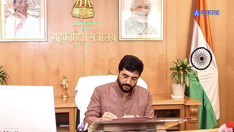 Murlidhar Mohol: मुरलीधर मोहोळ यांनी स्वीकारला राज्यमंत्रीपदाचा कार्यभार,अमित शाहांचे घेतले मार्गदर्शन