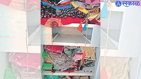 Luggage misplaced by thieves.
