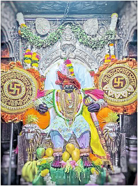 सरता रविवार जोतिबा वर अखेरचा पालखी सोहळा