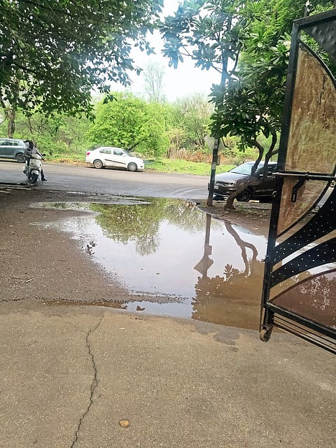 दापोडी, सांगवी परिसरात तुंबतेय पाणी
घरांमधून पाणी शिरल्याने रहिवाशांची तारांबळ, पावसाळापूर्व उपाययोजनांवर फुली