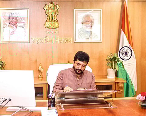 मुरलीधर मोहोळ यांनी स्वीकारला राज्यमंत्रिपदाचा कार्यभार