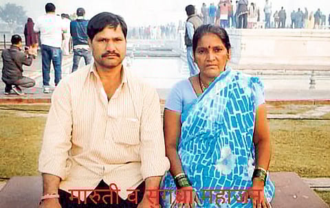 बोरपाडळे हॉटेल फाटा येथील अपघातात दोघेजण जागीच ठार