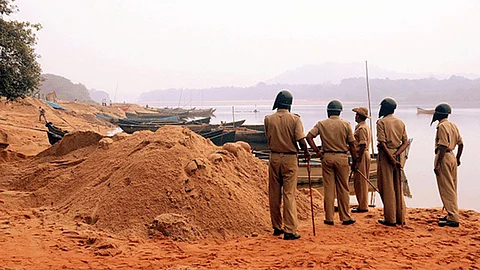 Sand Mafia