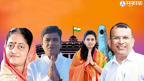 Smita Wagh, Karan Pawar, Raksha Khadse, Shriram Patil