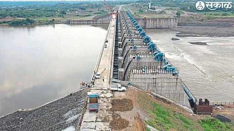 Yaval Upsa Irrigation Project on Barrage.