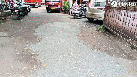 Stone pavement spread at GPO Post Office entrance.