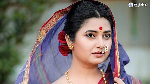 Why Nath Should Be Worn How Left Nostril Piercing Amazing Health Benefits