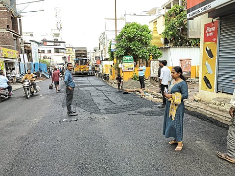 शिंदेनगर रस्त्यावरील तुंबणाऱ्या पाण्याचा होणार निचरा