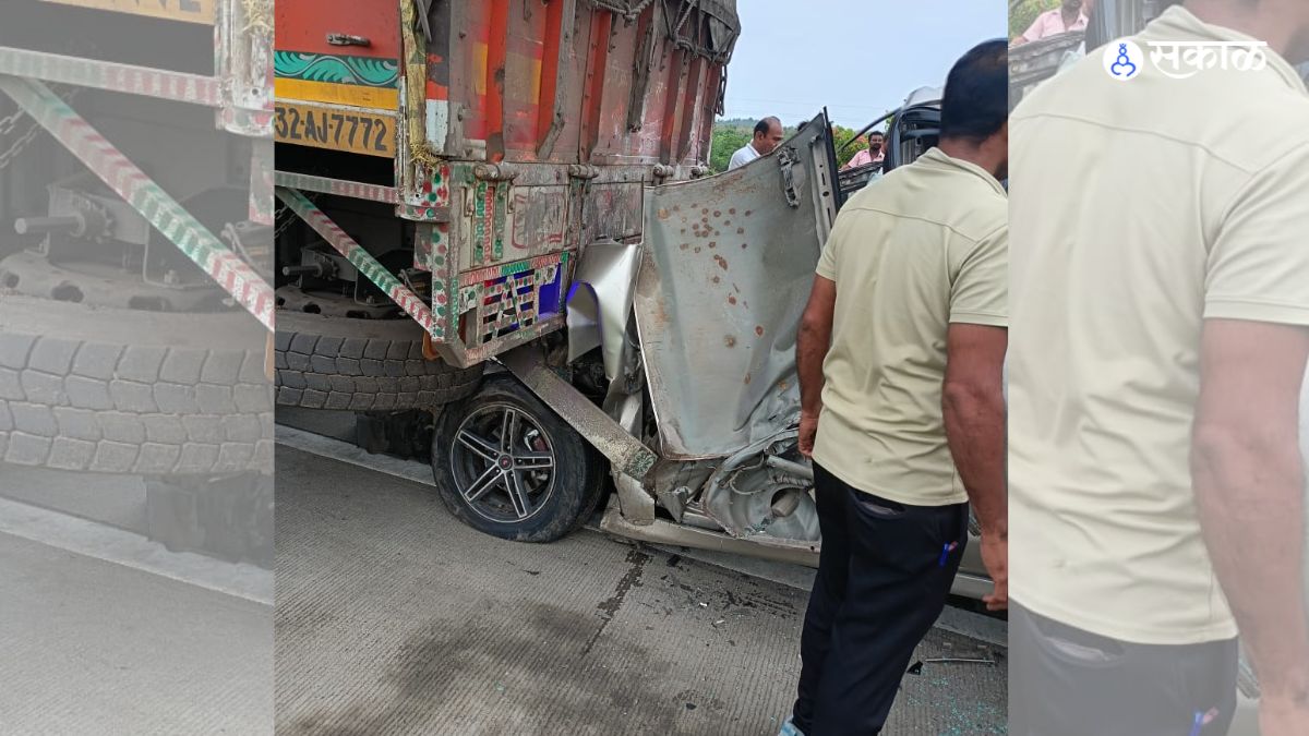 Accident News : पंजाब येथील भाविकांवर काळाचा घाला, चौघांचा मृत्यू : नागपूर-तुळजापूर महामार्गावर कळंबनजीक अपघात