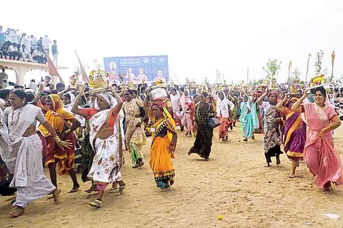 पहिले गोल रिंगण