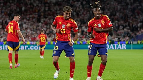 Final match of Euro Cup to played between Spain & England