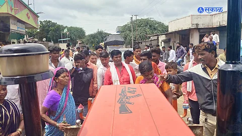 Marathwada: वाळूमाफियांसह जमावाचा पोलीसांवर हल्ला, गेवराईतील तलवाडा येथे भयंकर प्रकार