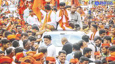 Manoj Jarange Patil greeting on the occasion of the conclusion of the peace rally on Tuesday.