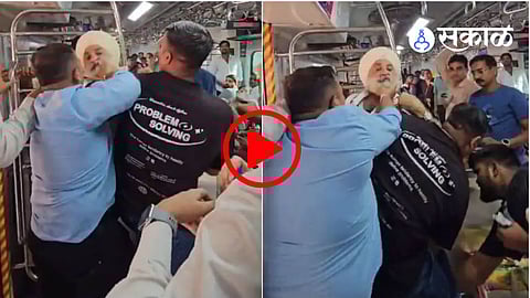 Mumbai Local train video viral: