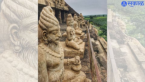 Idols of Rishis in Caves