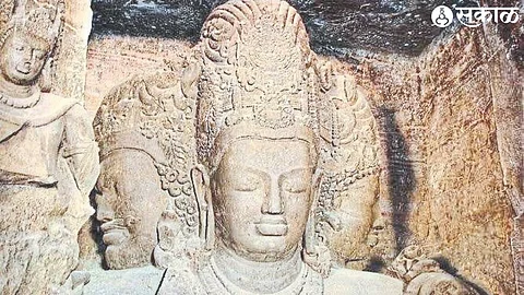 The world famous Shiva Trimurti in Gharapuri Caves.