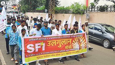 A march organized by the Students Federation of India organization on Thursday regarding the pending demands of students in tribal hostels and ashram schools.