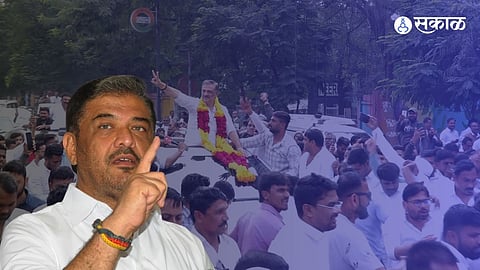 Congress MLA Sunil Kedar Viral Video