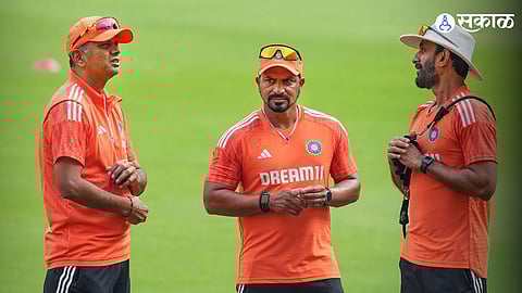 Rahul Dravid, T Dilip and Vikram Rathour