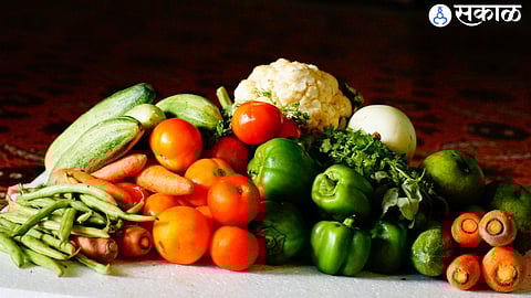 demand for vegetables in Pitrupaksha 10 to 20 percent price hike of fruits and vegetables