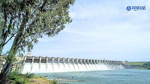 sambhajinagar news 22 gates of paithan Jayakwadi Dam opened Alert citizens marathwada