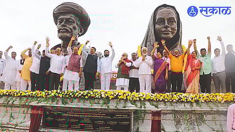 Chief Minister Eknath Shinde while unveiling the statue of Krantisurya Mahatma Phule and Savitribai Phule,