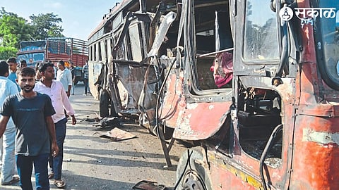 Damage to bus in Eicher and ST bus accident.