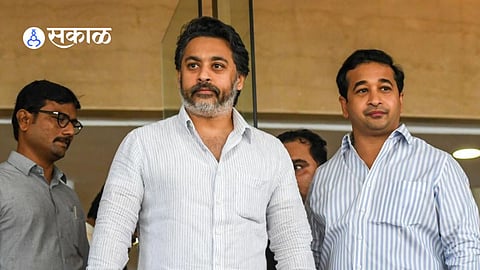 Nilesh Rane: राणे पुन्हा शिवसेनेत प्रवेश करणार? महायुतीत नेमकं काय सुरुए?