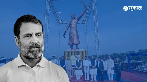 rahul gandhi kolhapur shivaji maharaj statue