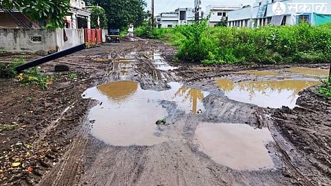 Poor condition of roads in new settlements