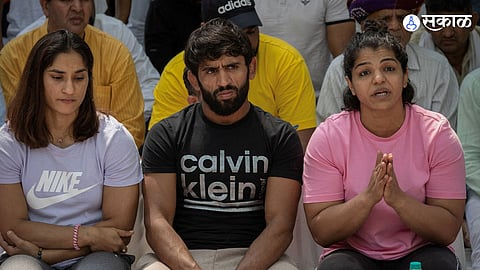 Sakshi Malik criticized Vinesh Phogat Bajrang Punia