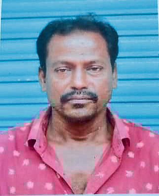 हातरिक्षा ओढताना चालकाचा मृत्यू