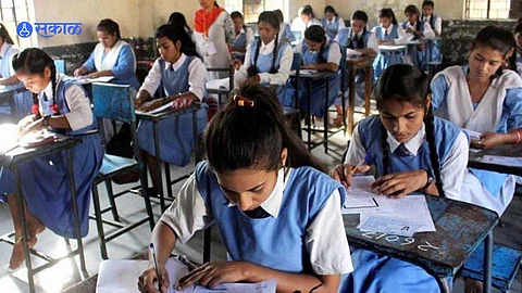 SSC Exam: विद्यार्थ्यांनो, गणित व विज्ञानची भीती सोडा! 35 ऐवजी 20 गुण मिळाले तरी पास, अकरावीला मिळेल प्रवेश; पण...