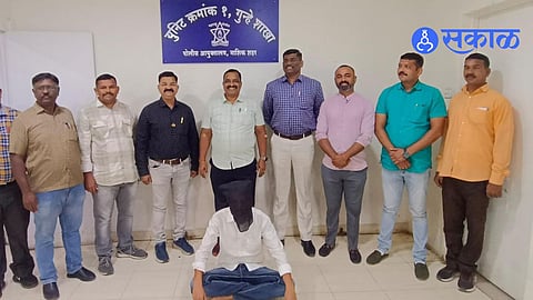 Vasant Gite demanding extortion