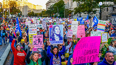 America Protests 4B movement