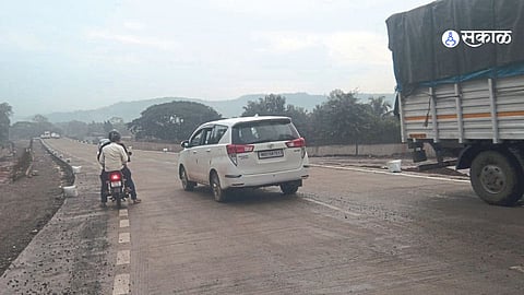 Mumbai Goa Highway: मुंबई-गोवा महामार्गावर धुळीचे साम्राज्य, प्रवासी बेहाल
