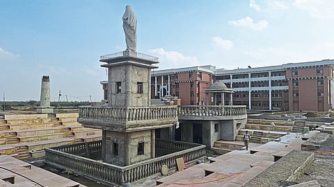Punyashlok Ahilyadevi Holkar
