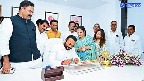 Jaykumar Gore takes charge of Rural Development Ministry