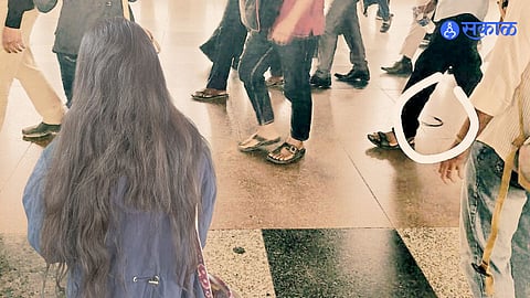 Mumbai Local News: 'तो' आला अन् तरुणीचे केस कापून घेऊन गेला, दादर स्थानकावर धक्कादायक घटना