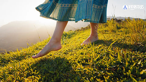 Walking On Grass Improves Sixth Sense Fact Check