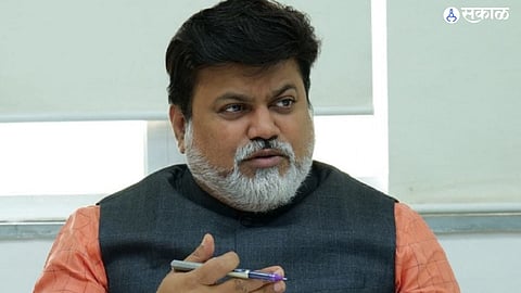 Maharashtra Industry Minister Uday Samant promises support to struggling industries, assuring government assistance for business recovery.