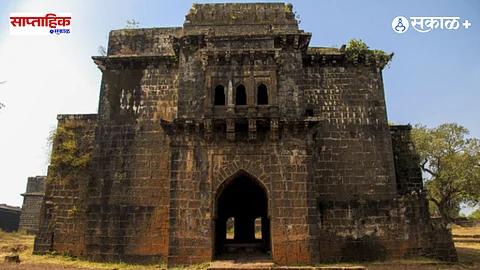 Panhala to Pavankhind Trek